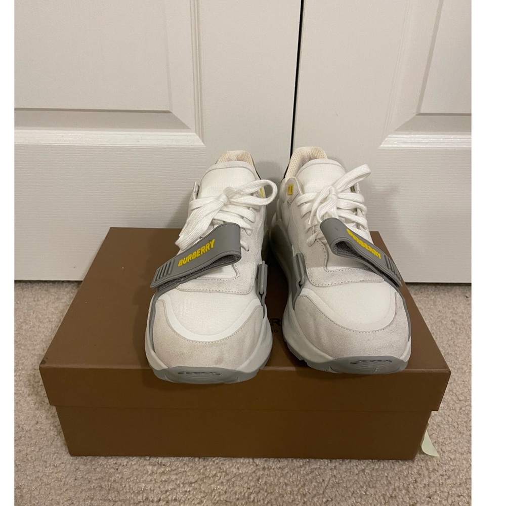 Burberry Vintage Check Velcro Strap Sneakers - Picture 4 of 15